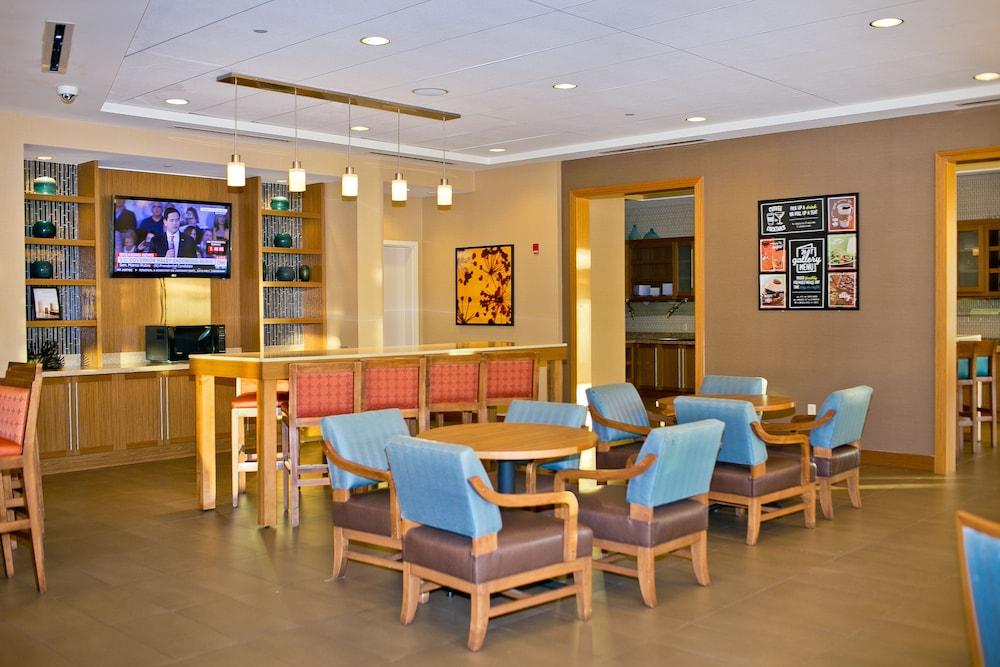Hyatt Place Pensacola Airport Eksteriør billede