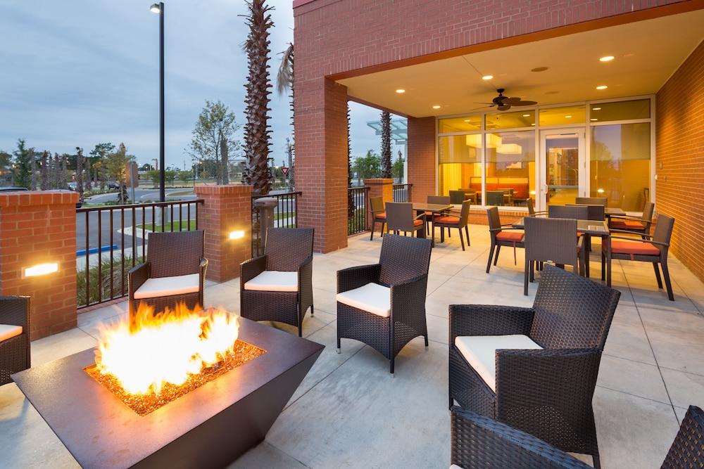 Hyatt Place Pensacola Airport Eksteriør billede